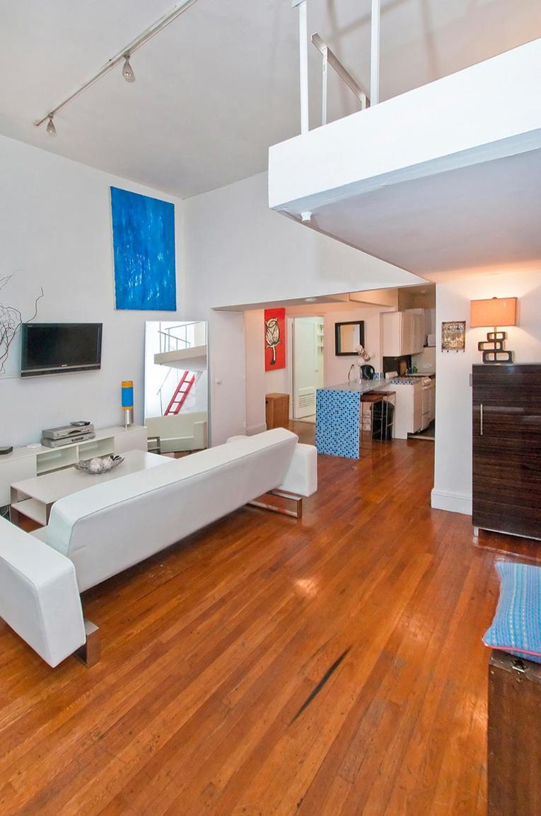 Luxury Apartments Next To Times Square Нью-Йорк Экстерьер фото